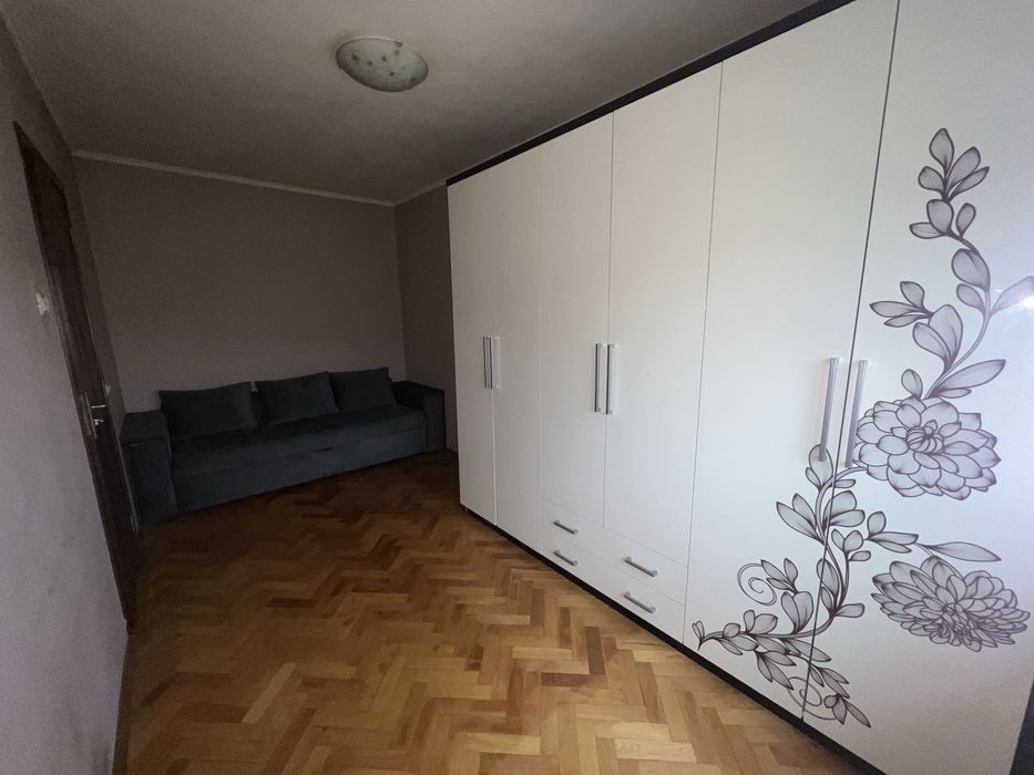 Apartament 3 camere zona Podgoria,Bloc izolat