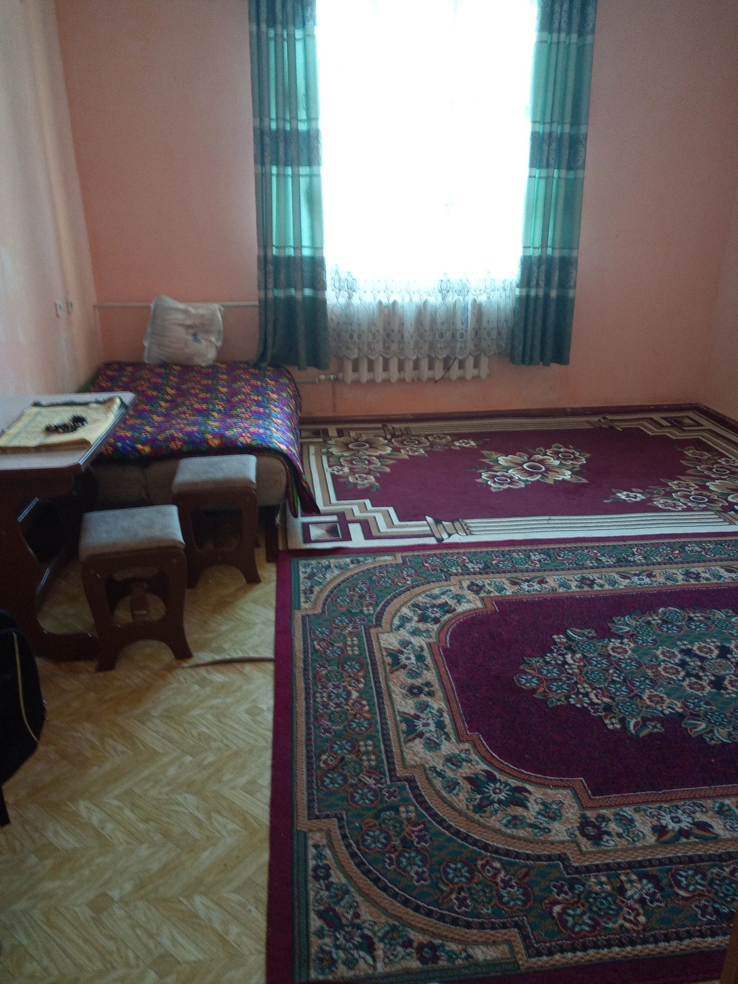 Бектемир Водник хозяйкали квартира. 1 хонаси ижарага.