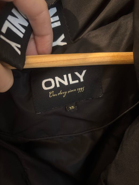 Късо зимно яке xs/s размер