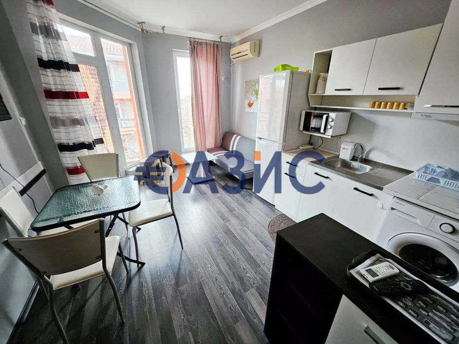 Продава се Двустаен апартамент в к.к. Слънчев бряг - 40 кв.м за 1088 €/кв.м - Снимка #1