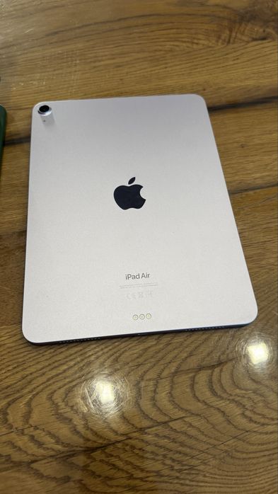 Apple iPad air (M1) 5th Gen Wifi cicluri putine
