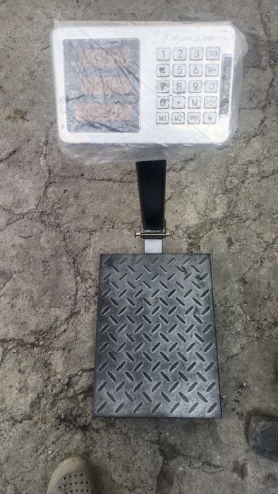 Тарози сотилади Весы