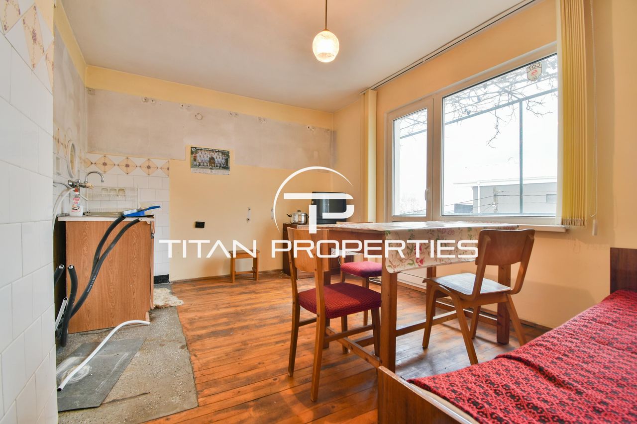 Дава се под наем Къща в София, Горна баня - 200 кв.м за 700 € - Снимка #3