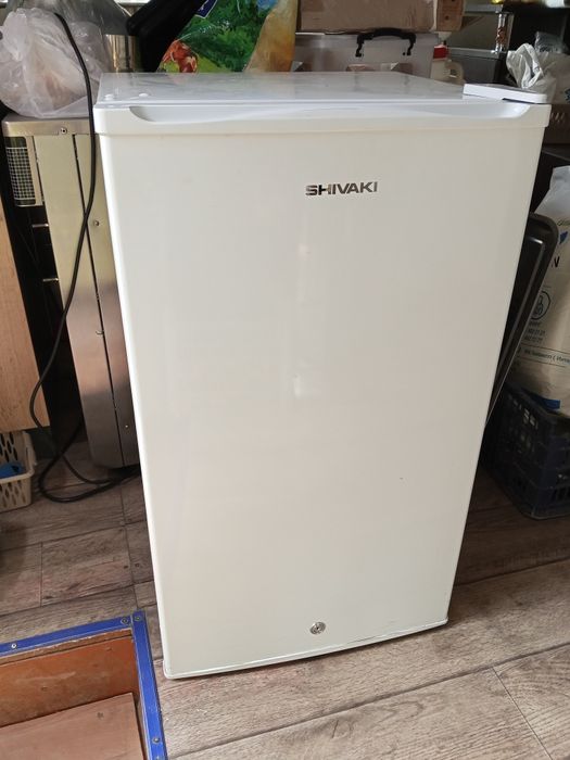 Продам мини холодильник