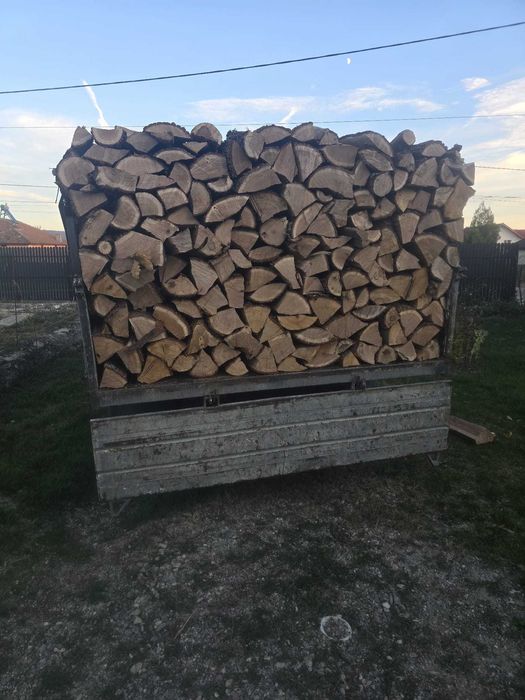 Livrez lemn foc pentru depozite si persoane fizice