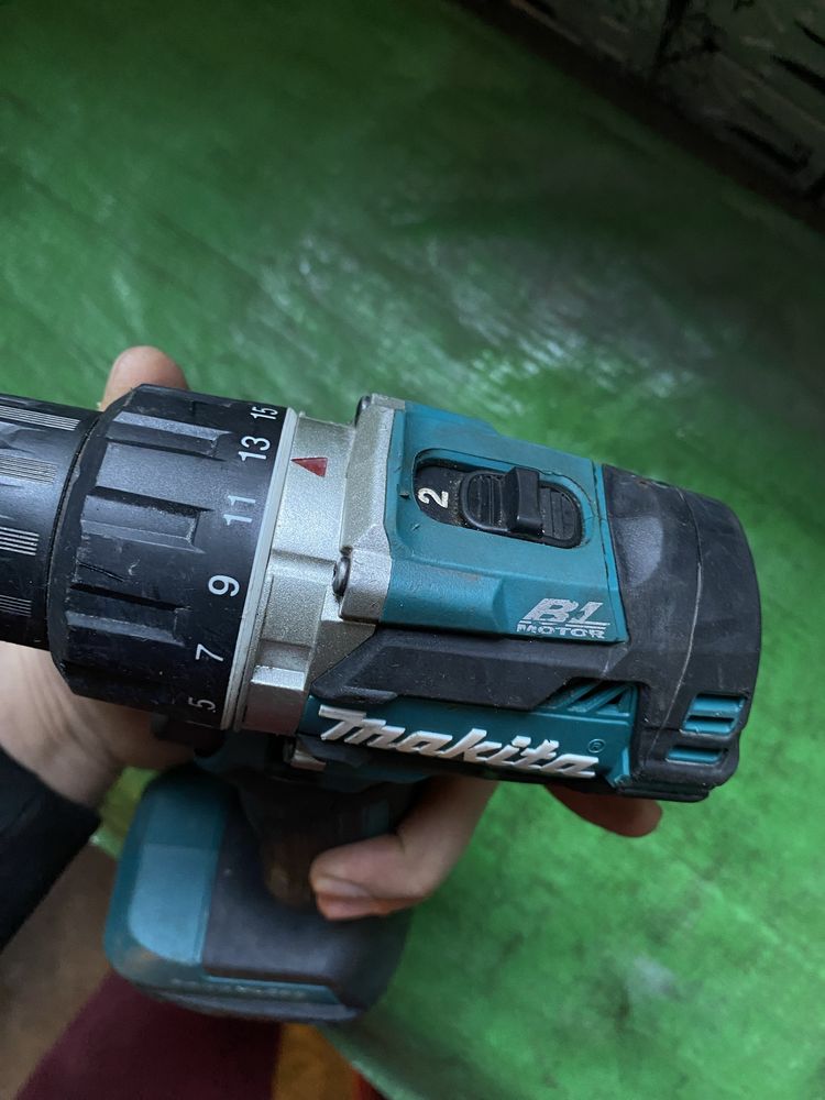 Makita DDF484 - Безчетков акумулаторен винтоверт 18V Волта оригинален