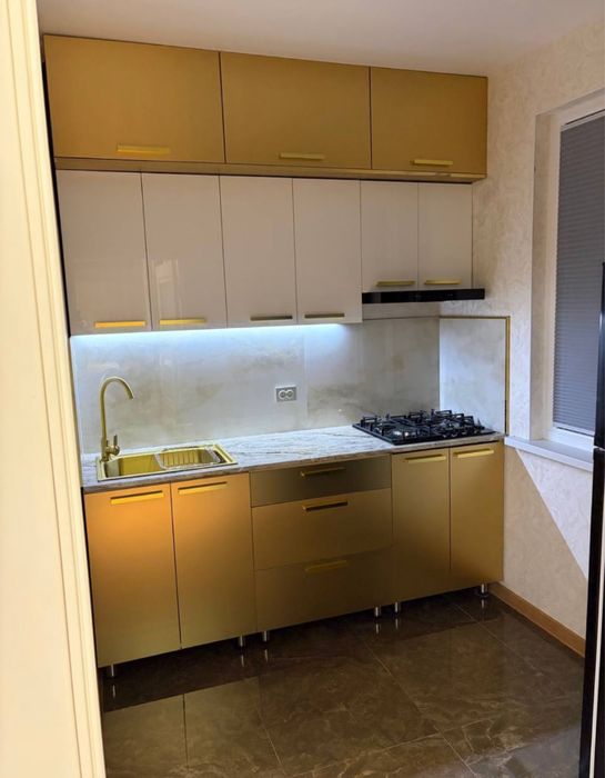 Срочно Срочно продаётся квартира метро новза 3- квартил