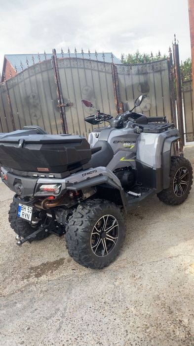 Vând  cf moto 850 anul 2023 luna 7