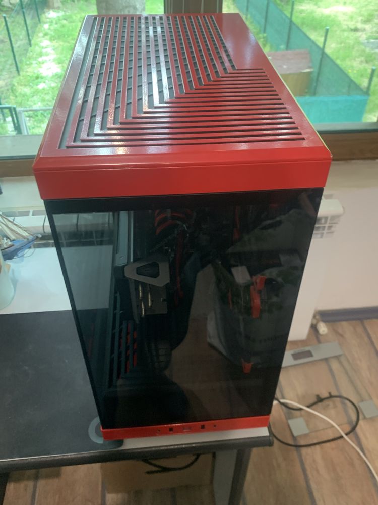 Продавам НОВ* Геймърски Компютър AMD RED DEVIL REBORN -СПЕШНО!!!