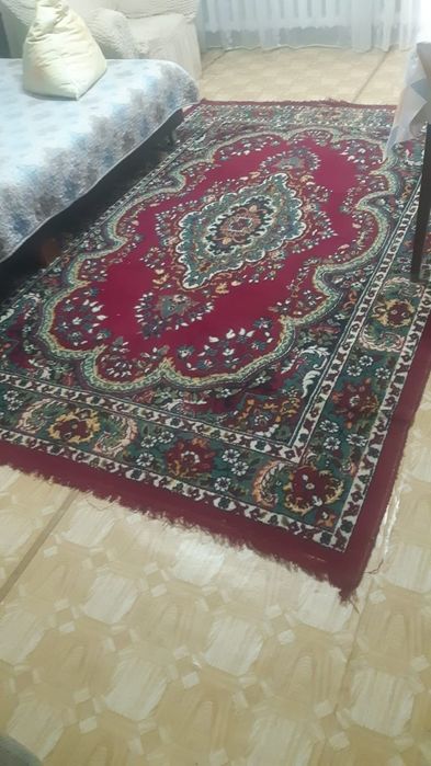 Продам ковер палас