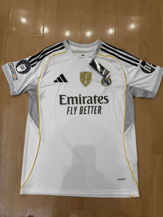 Реал Мадрид adidas Real Madrid тениска с дефект.