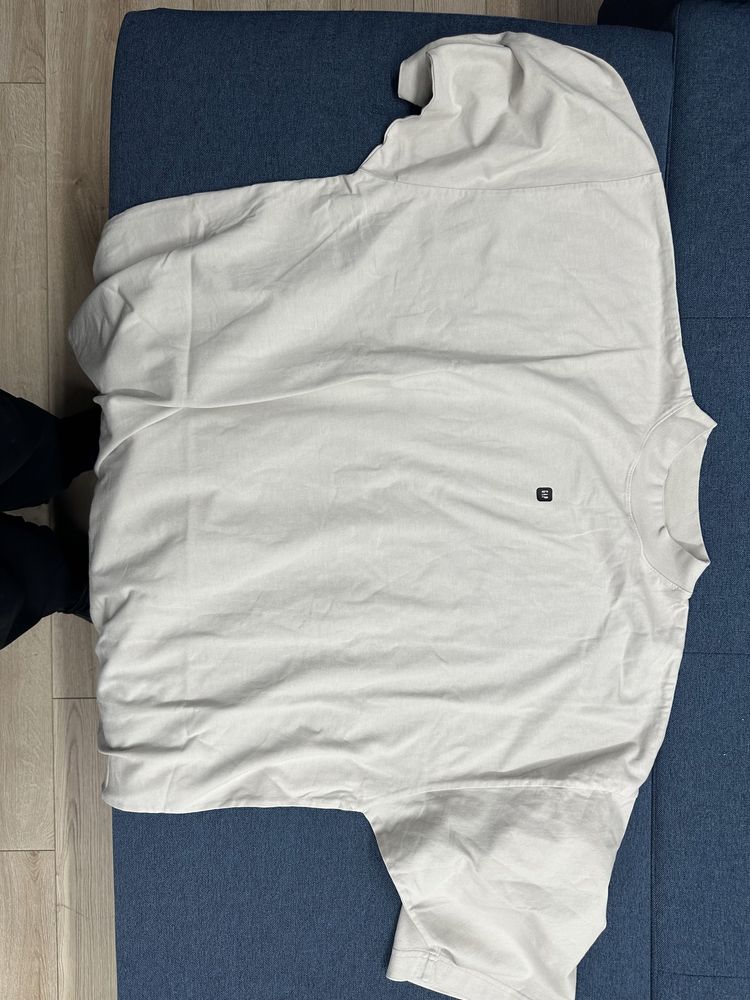 Yeezy Gap Engineered by Balenciaga 3/4 Sleeve T-shirt