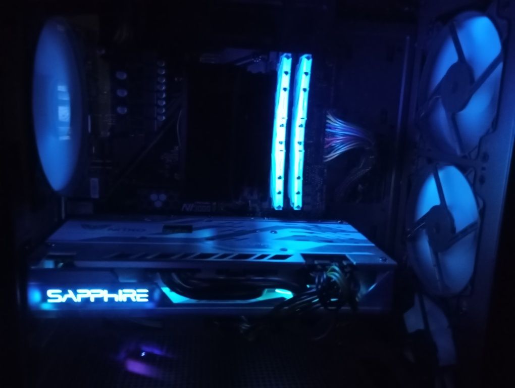 Видео карта rx 590