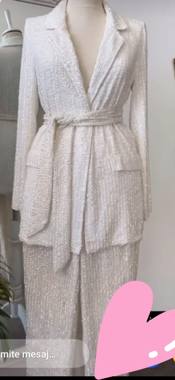 Costum elegant Asos