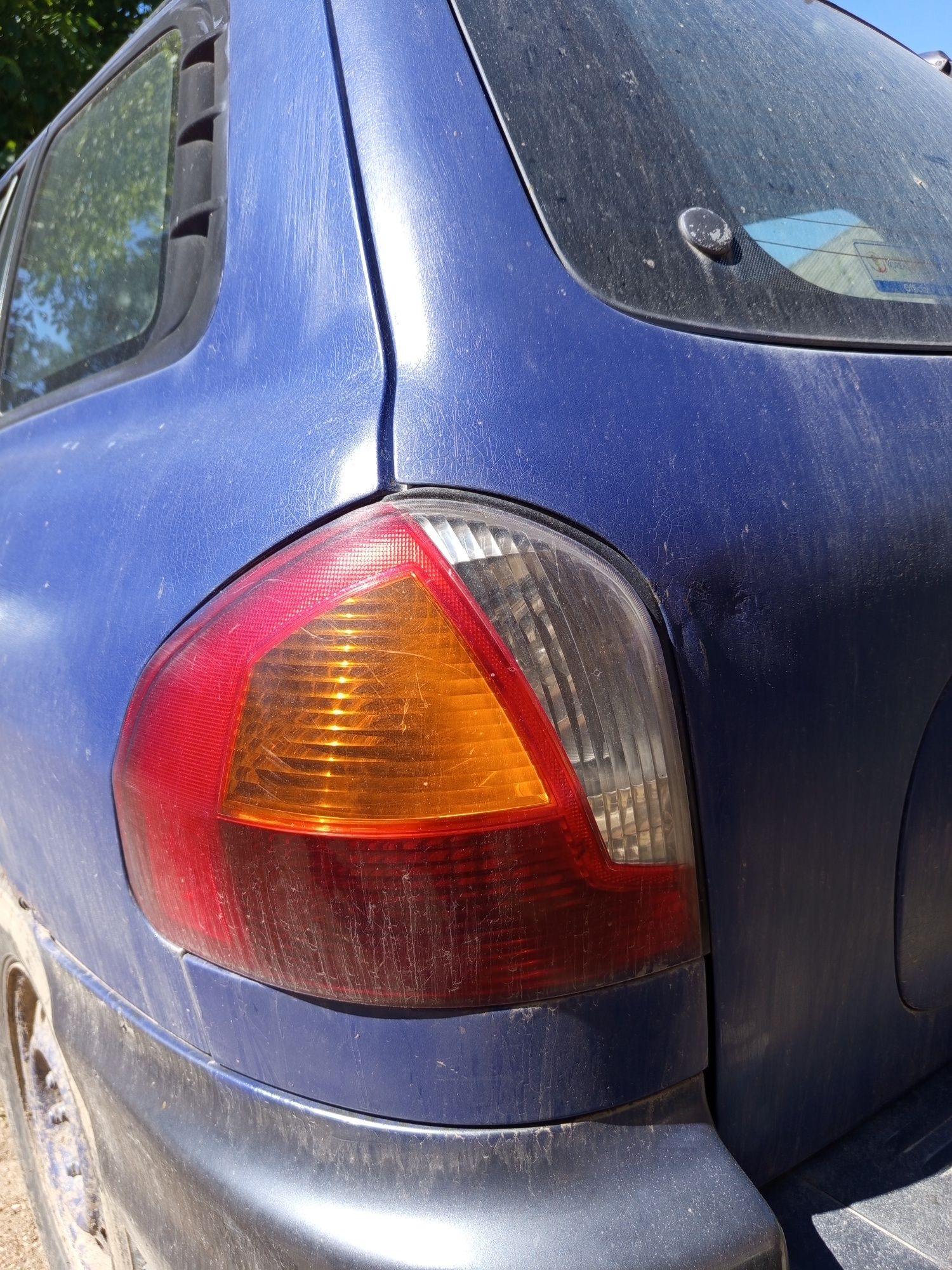Stopuri Hyundai santa Fe 2002