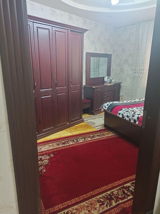 Своя 4/1/4 Юнусабад 19-кв 100м2 Заоните