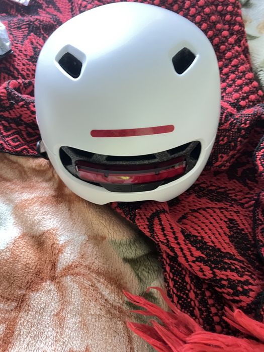 Vand casca protectie smart