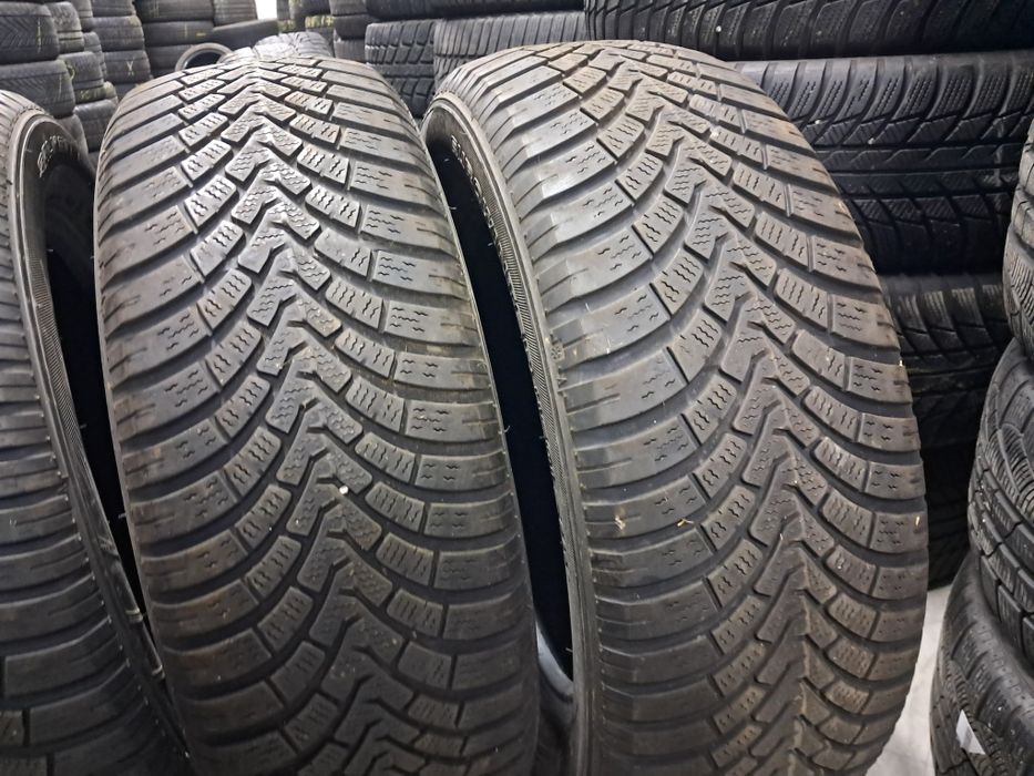 Anvelope second iarna 225 60 R17 Falken