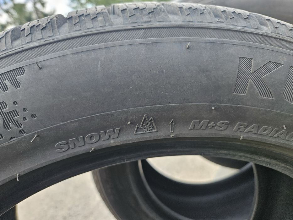 Зимни гуми SUV Kumho 225/55/18 Dot 19