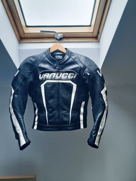 Vanucii mărime 48 moto