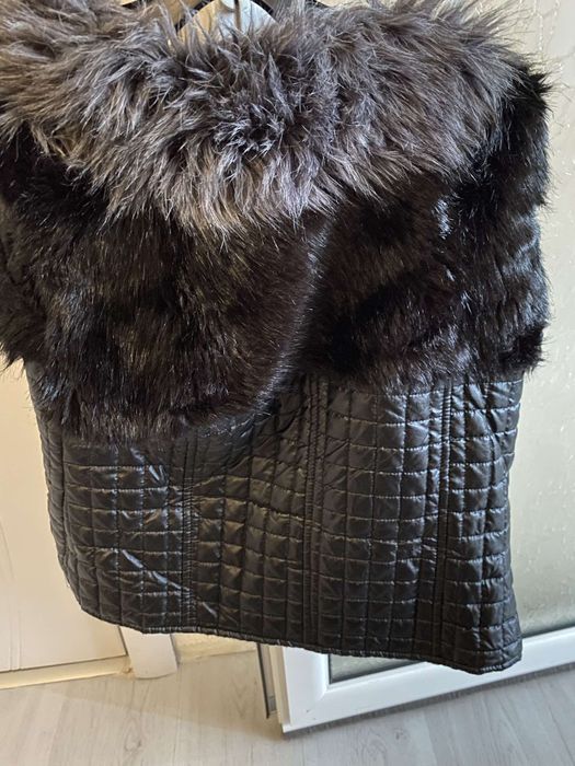 Елегантен елек с джобчета