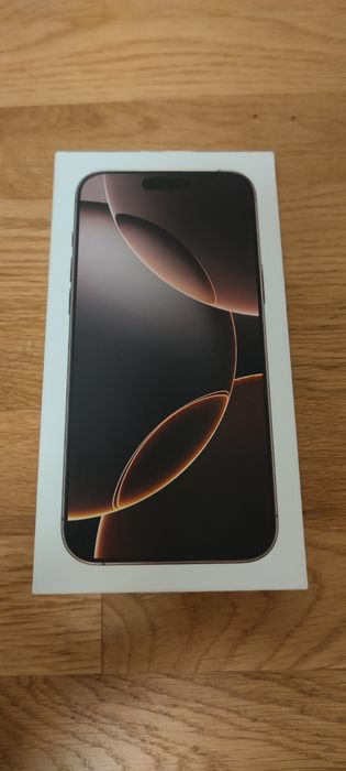 iPhone 16 Pro Max Desert Titanium 256 GB