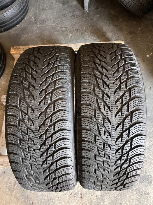 2 anvelope iarna ca NOI 235/45/20 , Nokian , 8.5 mm