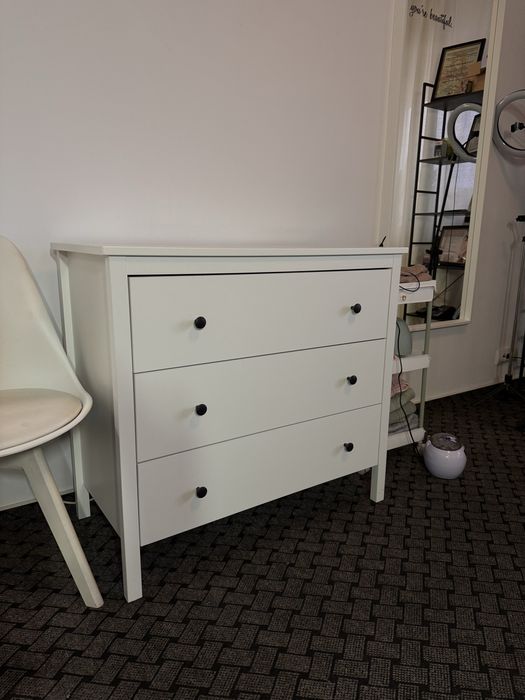 Vand comoda Ikea Hemnes