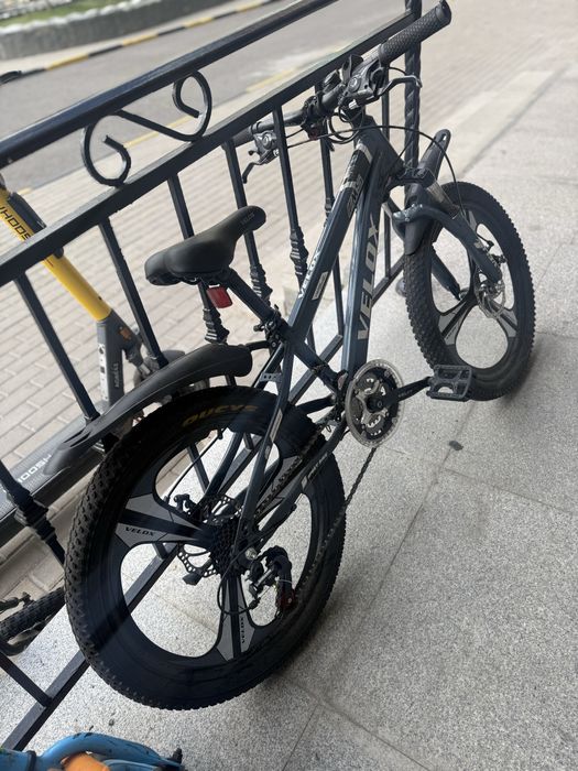 Велосипед купили месяц назад