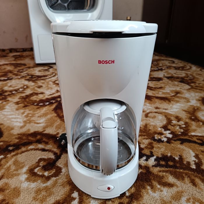 Шварц кафемашина Bosch чисто нова