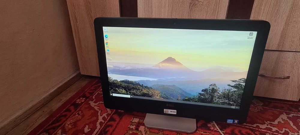 PC AllInOne DELL de 23" cu procesor I5,8 Gb RAM si HDD de 250 Gb