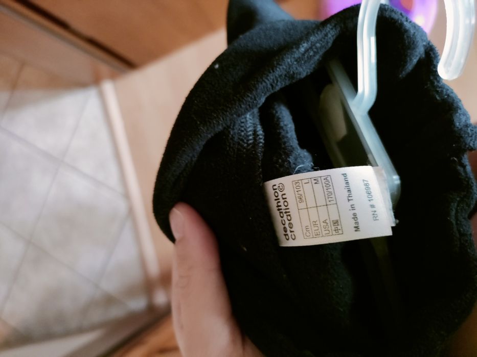 Polar cu fermoar pe gât