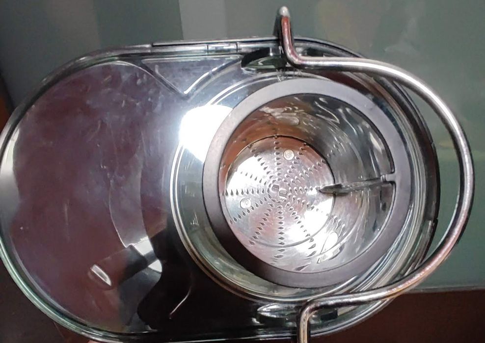 Storcător de legume și fructe