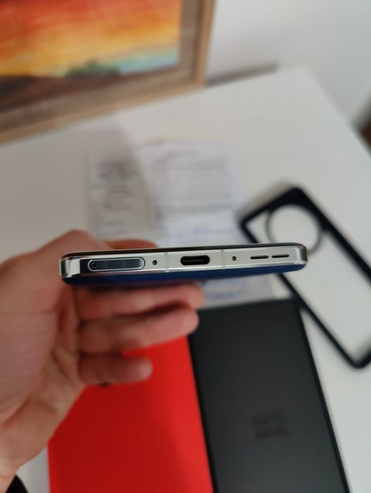 OnePlus 13 512 GB 16 RAM / гаранция до 30.03.2027