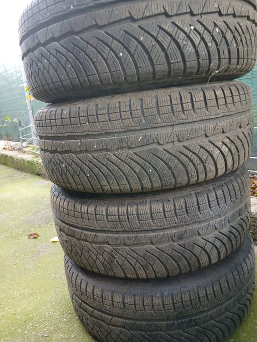 Jante volkswagen 18 inch 5x100 cauciucuri michelin alpin 215/45/18