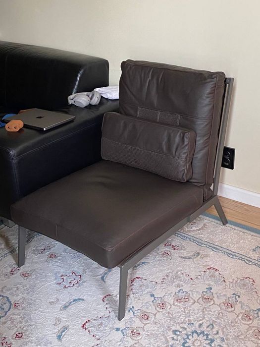 Кожаная кресло-шезлонг CAMERICH Arc Chair