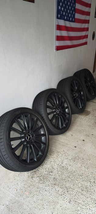 Vând jante Mercedes AMG 19"