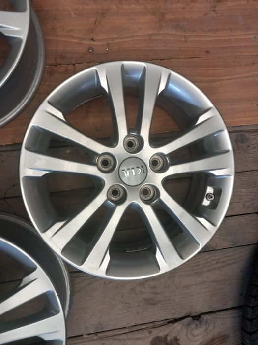 Jante kia r16 x114.3 et 50 cb 67.1 mazda toyota Hyundai kia nissan etc