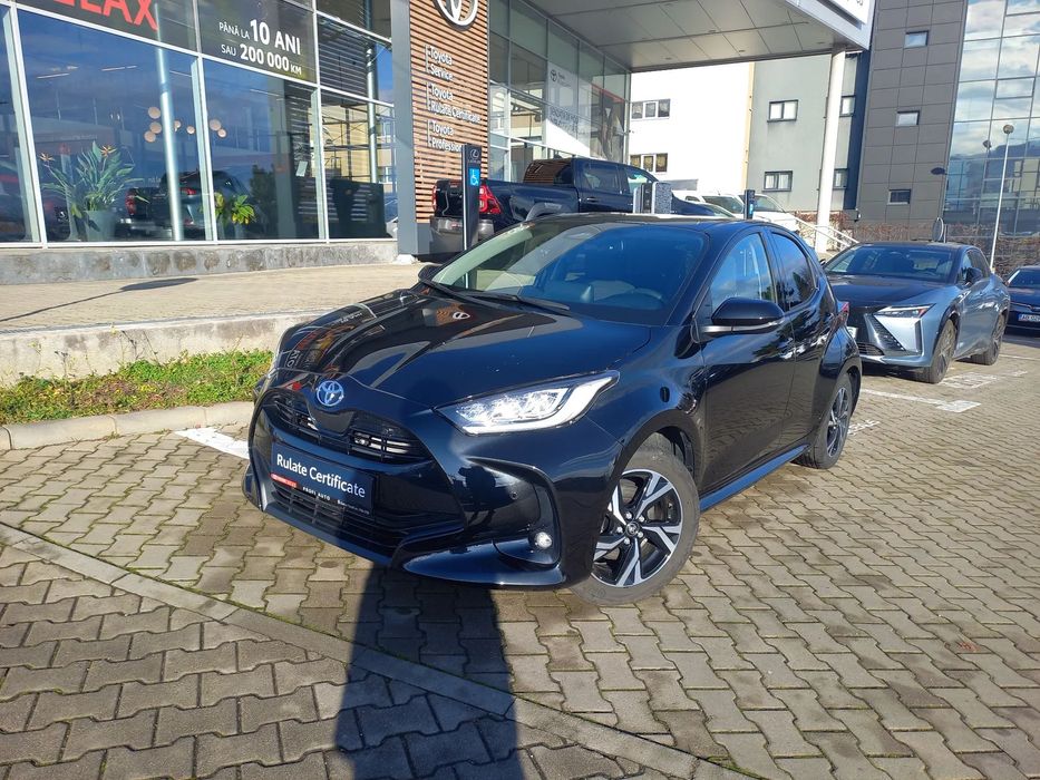 Toyota Yaris Toyota Yaris 1.5 Hybrid Business