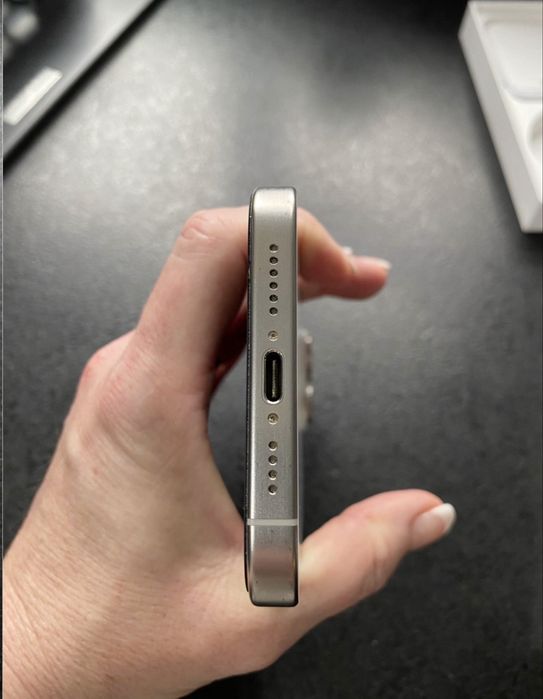 Iphone 15 pro max white 256 gb