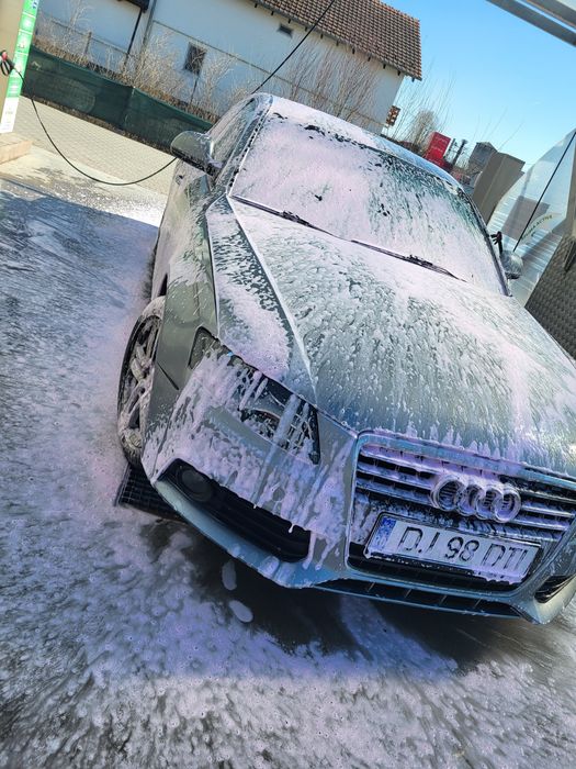 Audi A4B8 2009 luna 10