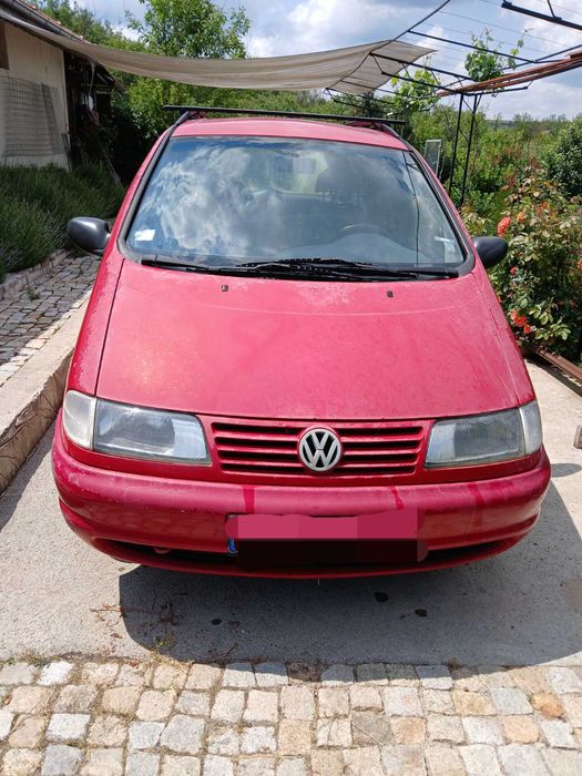 Продавам Volkswagen Sharan