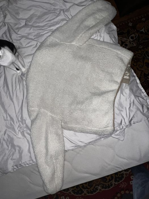 Bershka пухено яке