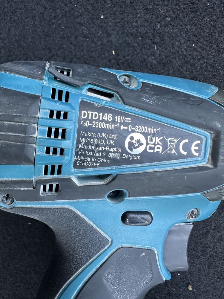 Filetanta cu impact Makita 18V cu baterie 4aH