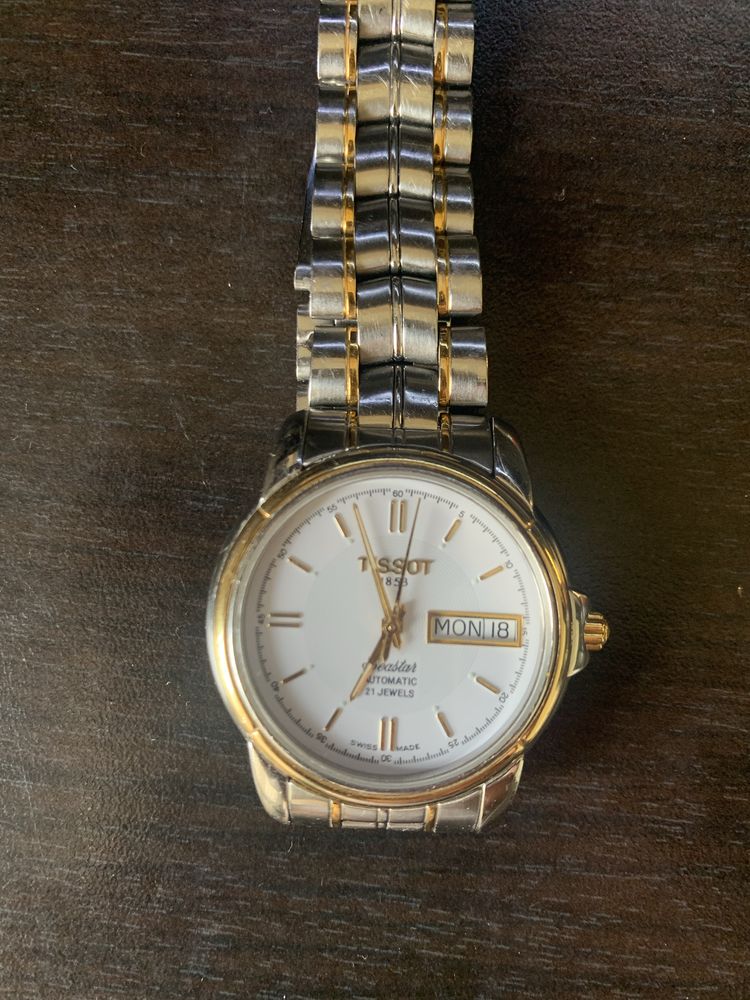 Часовник TISSOT 1853 класически