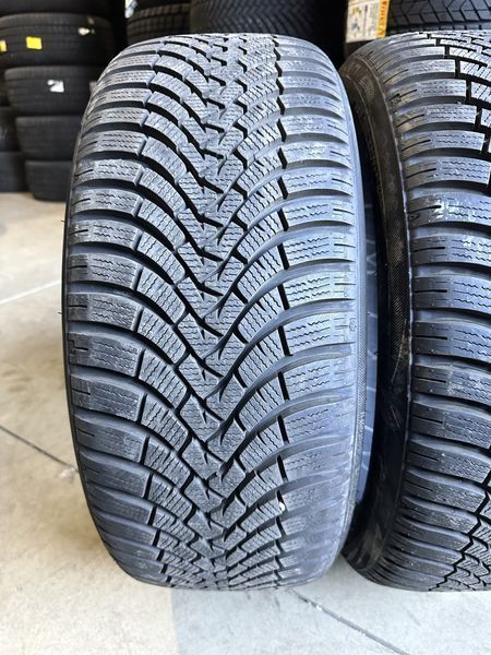 225/40/19 FALKEN 2бр