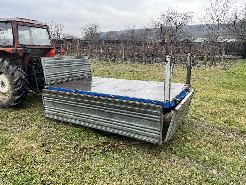 Vand remorca basculabila monoax