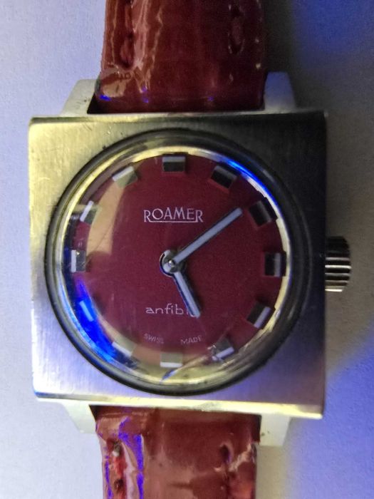 Ceas mecanic vintage anii '70 Roamer Anfibio Swiss women's Red Ruby