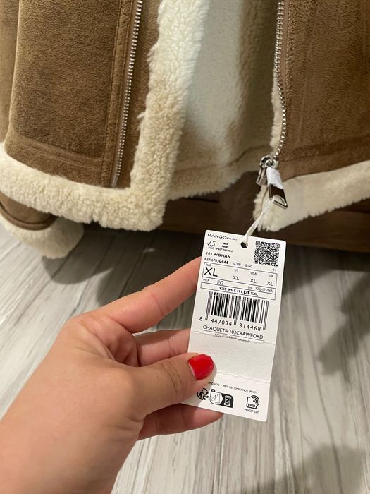 Дамско яке Mango