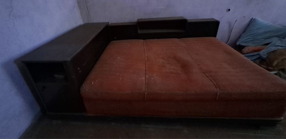 Pat tip studio necesita curatare